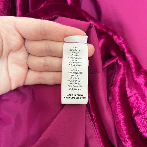 Cinq à Sept Velvet Blouse - Picture 7 of 8